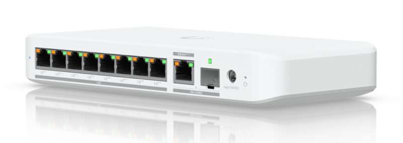 16 USW FLEX 2.5G 8 POE 1